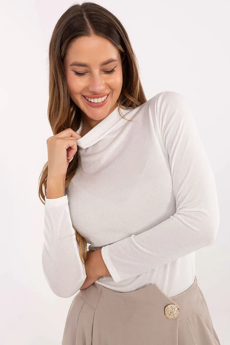 Blouse model 219375 Rue Paris