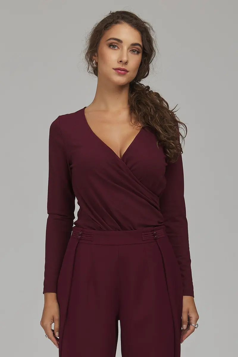 Blouse model 232505 Nife