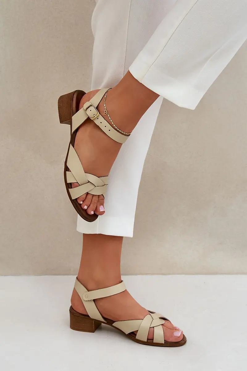 Heel sandals model 210706 Step in style