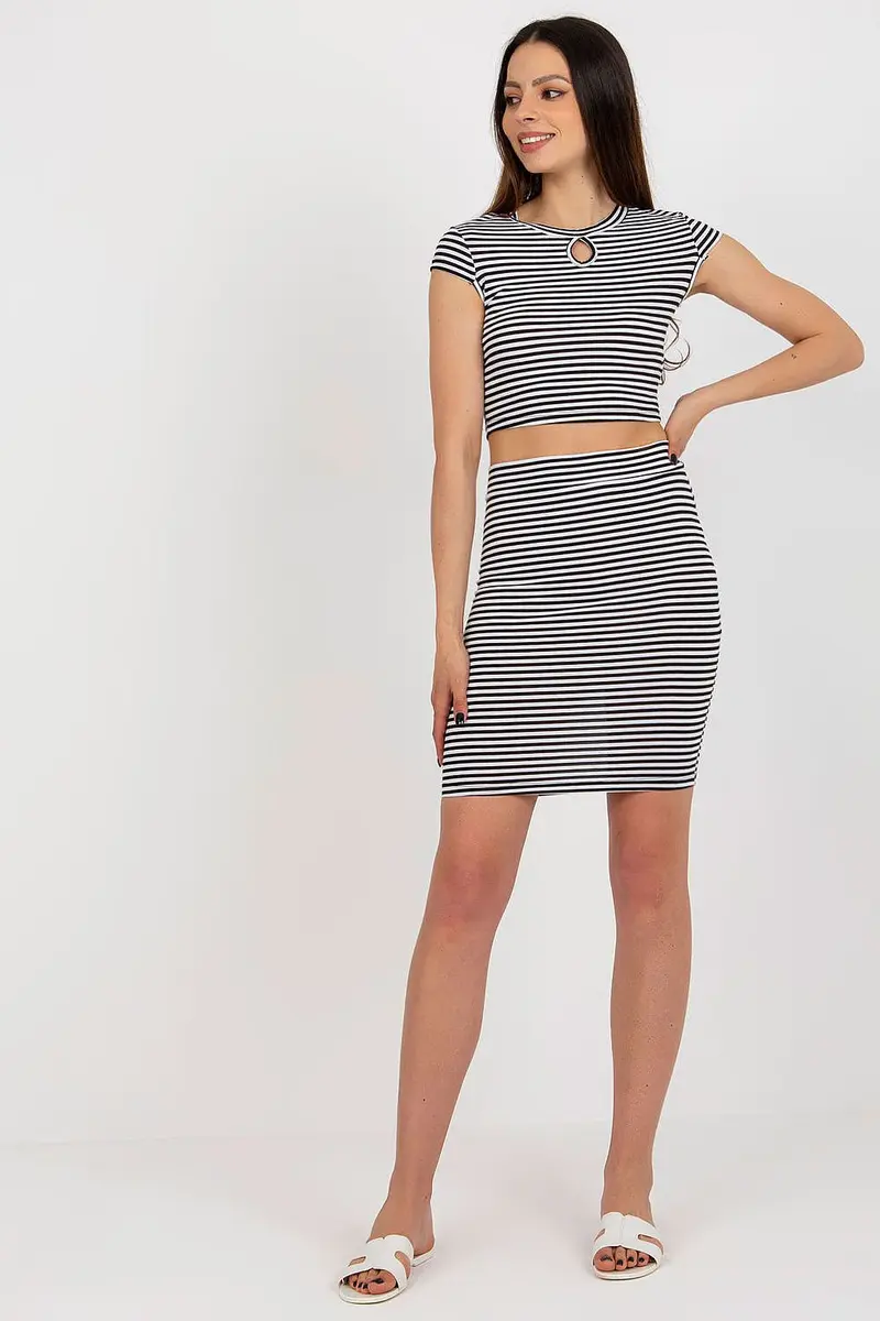Set model 215824 Rue Paris
