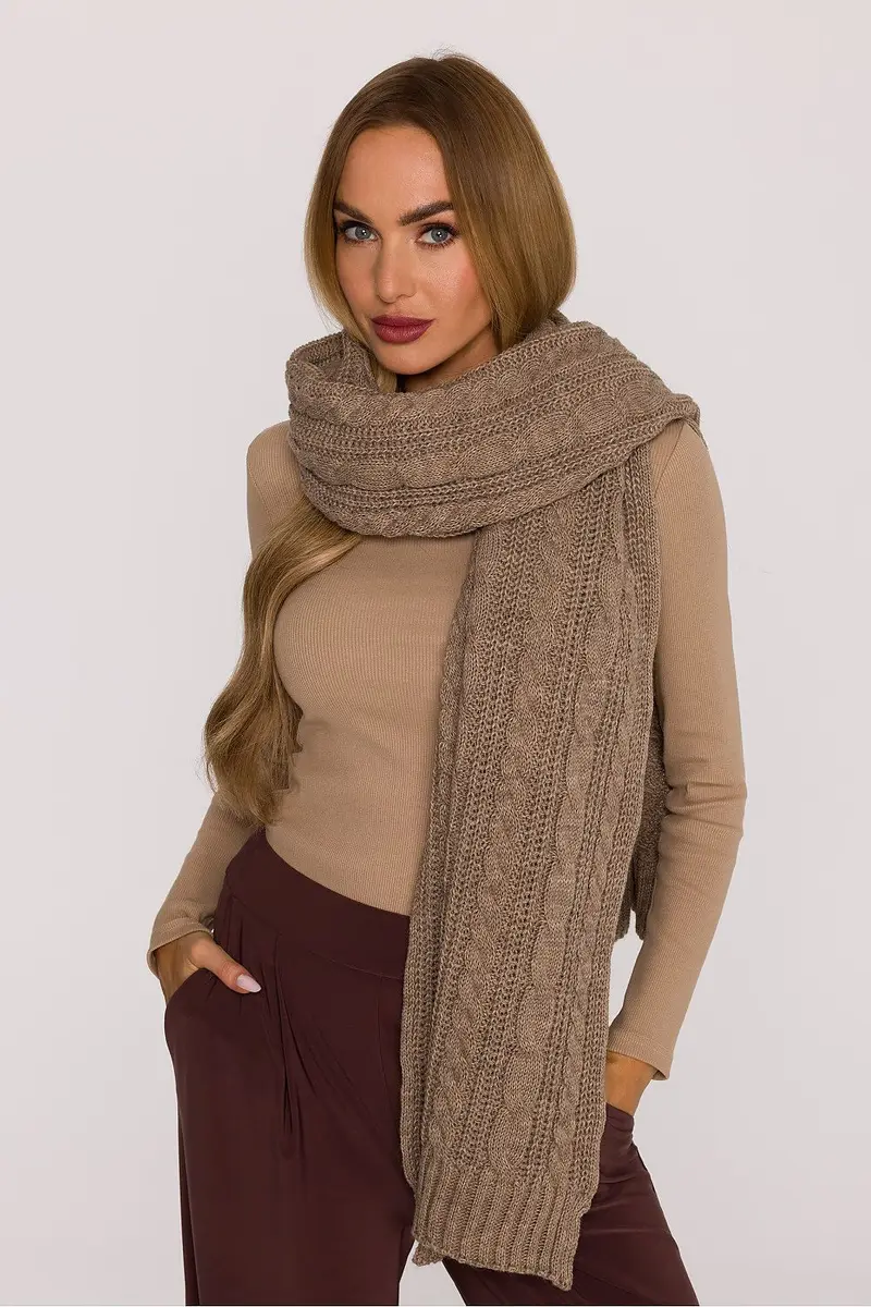 Shawl model 219544 Moe