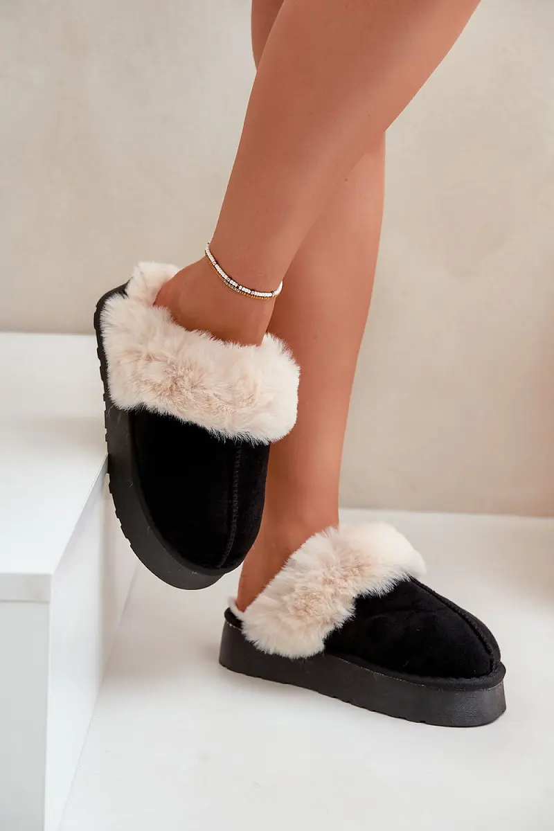 Slippers model 203624 Step in style