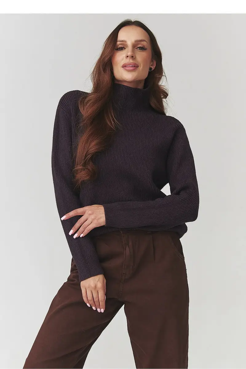 Turtleneck model 220773 Makadamia